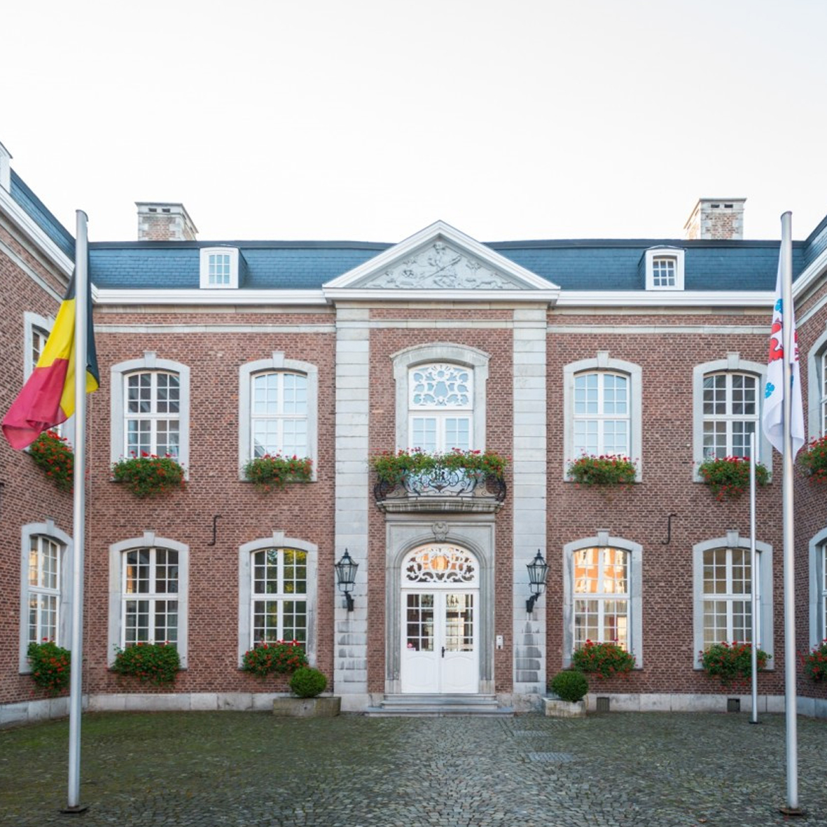 168a1641e399ea842404386d9593c492